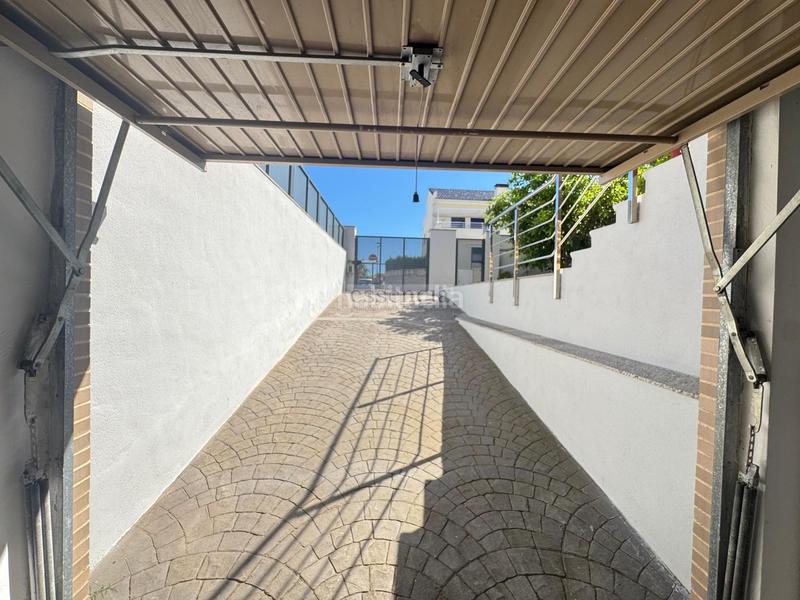 Foto 706bf1b0-b824-4ba3-bb75-be285369417f. Reihenhaus mit parking in Park Nord - Casona Gandia