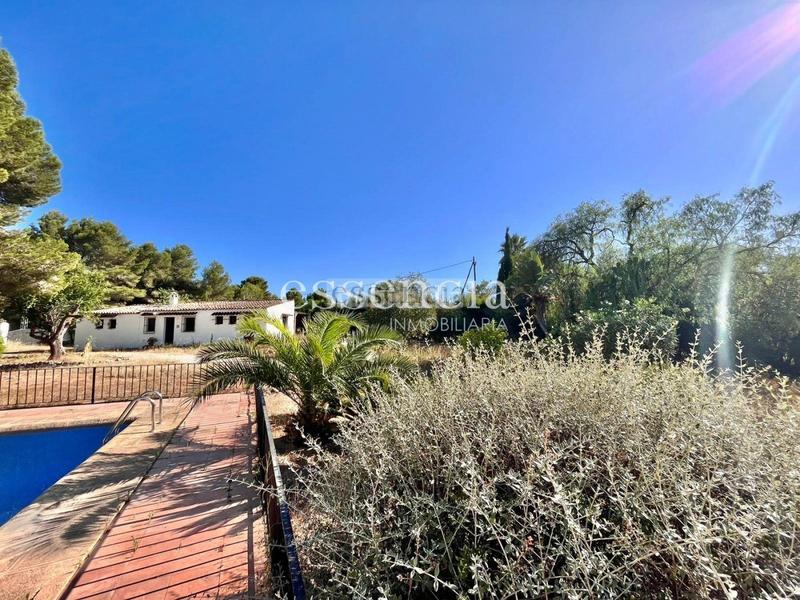 Foto 381acf0d-b1a5-4c10-b7bc-6328c920e392. Chalet complejo residencial con encanto en xabia, ideal para negocios o familias. en Xàbia