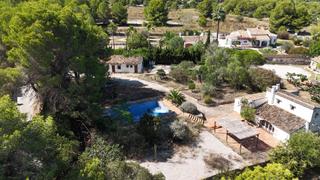 Xalet  Calle lago aral. Complejo residencial con encanto en xabia, ideal para negocios o