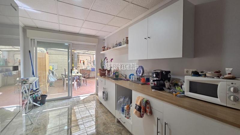 Foto 10770342-d1d7-4aa0-a497-1f9069317cc1. Locale commerciale in Palma de Gandía