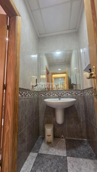 Foto 1b06065a-3b73-4337-89f2-f46db0e7df55. Locale commerciale in Palma de Gandía