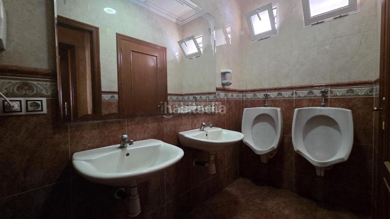 Foto 4700beee-5eb2-4b61-a3cd-60dce3f68d5d. Locale commerciale in Palma de Gandía