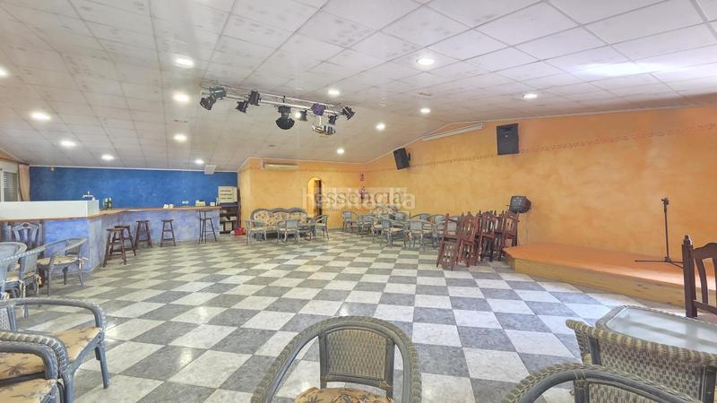 Foto b2056e1f-3c16-433e-9a32-0afc314adf87. Locale commerciale in Palma de Gandía