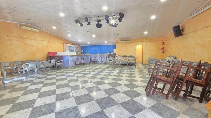 Foto e971d420-1a18-4b90-a02c-4723e7feef5e. Locale commerciale in Palma de Gandía