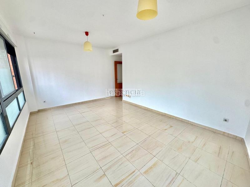Foto a86ce727-44c5-4f25-9a8b-10dcdd907510. Piso duplex en plaza del molí en Centro Histórico Gandia