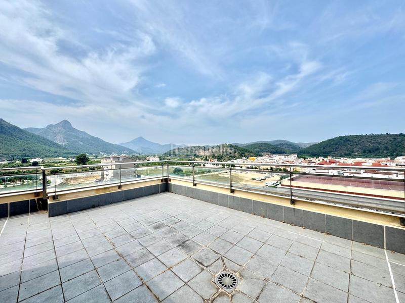 Foto af767c2b-1fb2-4622-bec7-232ccb2cfa58. Attique avec piscine dans Beniopa - Sant Pere Gandia