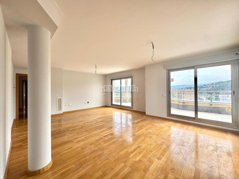 Foto f2a2d8df-346e-4140-85dc-2fd074cedac1. Attique avec piscine dans Beniopa - Sant Pere Gandia