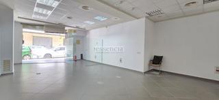 Location Local commercial à Plaza Elíptica - República Argentina. Local comercial a 100 m del paseo germanías  parque san pere