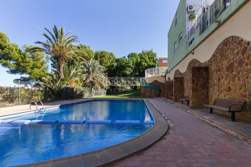 Foto 6eb66905-7ae6-4b56-aff3-c6f4ae74827b. Casa adosada exclusivo pareado con terrazas en residencial la seda terrazas, espacio y naturaleza a solo 6 minutos de gandia en Almoines