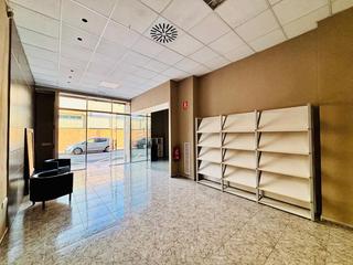 Local Comercial en Benipeixcar - El Raval. Se vende fabuloso local comercial en gandía  273 m y múltiples p
