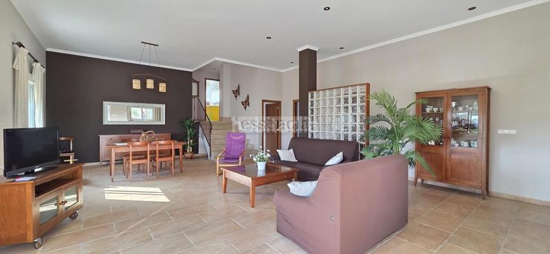 Foto 4b6e14ae-94c5-492e-a2f7-e412debc9d69. Chalet villa en Oliva playa Oliva