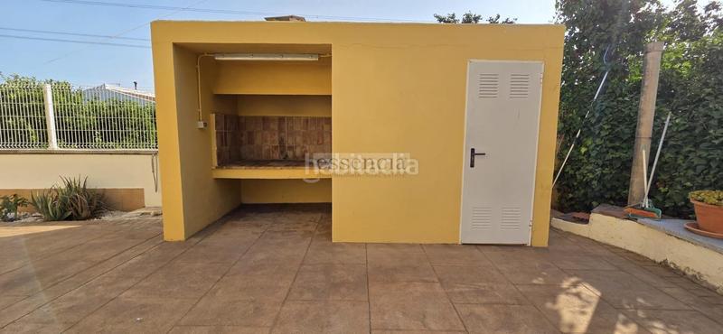 Foto bd4b9379-1836-463a-b833-a339f970a64f. Chalet villa en Oliva playa Oliva