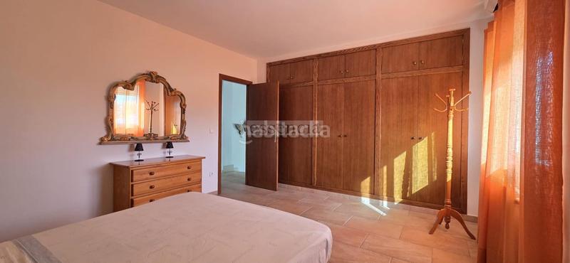 Foto 29aa5a25-150a-4bb1-b6cc-ab21d333c5aa. Chalet con riscaldamento parcheggio piscina in Oliva playa Oliva