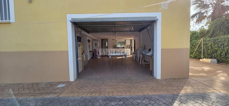 Foto 9b73e9a7-11f1-44a8-9886-21f3171f01a9. Chalet con riscaldamento parcheggio piscina in Oliva playa Oliva