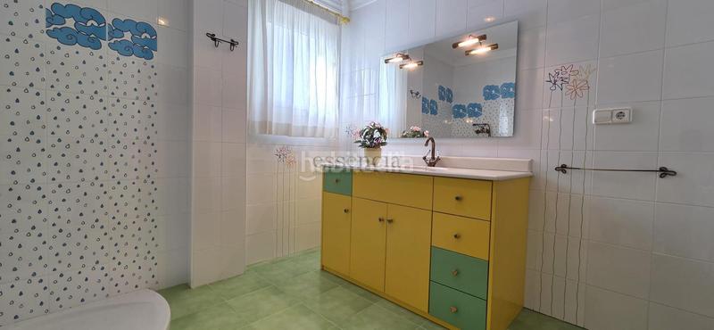 Foto f74f275e-f601-47e9-9f29-ce7e2c1ab434. Chalet con riscaldamento parcheggio piscina in Oliva playa Oliva