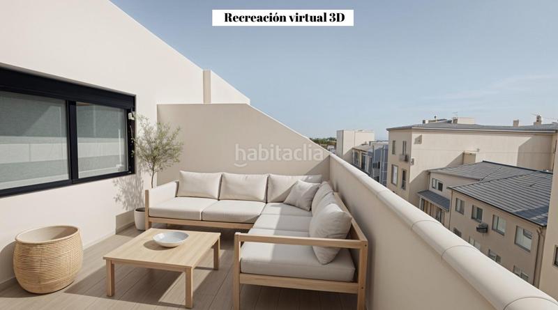 Foto e21d2cca-c240-4346-bf00-ad6f05c1f211. Ático espectacular ático dúplex con 2 terrazas una joya a tu alcance! en Miramar