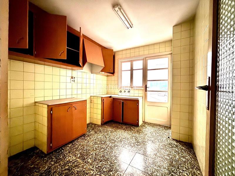 Foto d255d027-bbb0-400c-b71d-ddd8b6e340a6. Haus mit parking in Germaníes - Juzgados Gandia