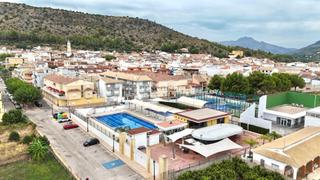 Maison jumelée  25 d'abril. Adosado en venta en palma de gandía  espacio, luz y comodidad en