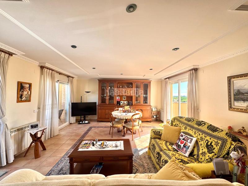 Foto 2b32e87b-b6f5-4b70-b074-384ba3586511. Chalet con parcheggio piscina in Palmera