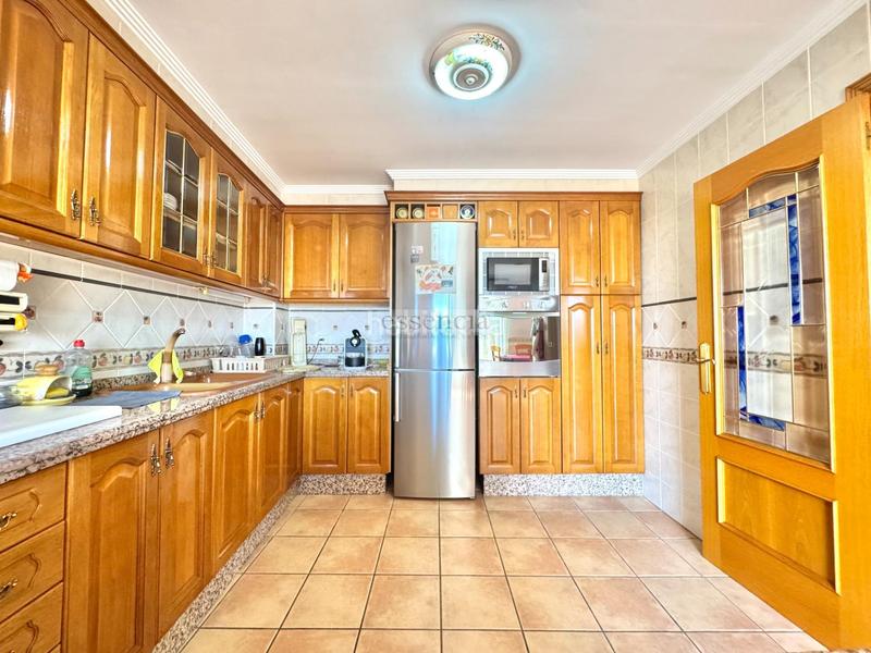 Foto 5809804a-ed6a-4ff0-86f7-0a66255773f3. Chalet con parcheggio piscina in Palmera