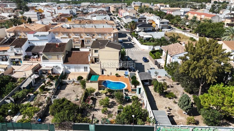 Foto 68825c9f-6bef-44bc-9d3f-d228394810f3. Xalet amb aparcament piscina a Palmera
