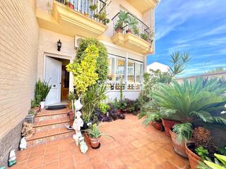 Reihenhaus in Benipeixcar - El Raval. Adosado en venta en gandía  con ascensor privado y todo lo que n