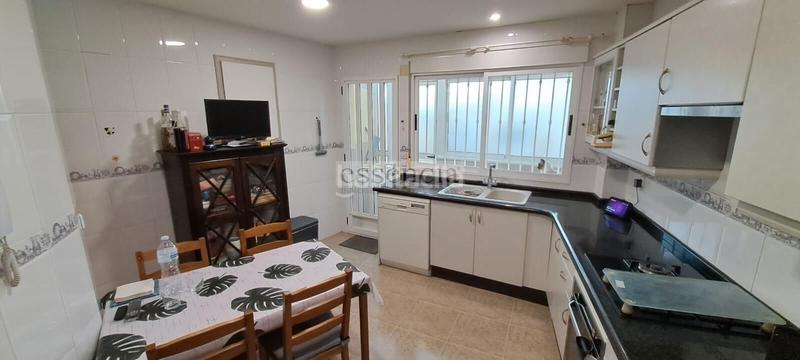 Foto d9816809-cfd7-47e2-aeeb-984cf5c3ded4. Casa adosada adosado en Benipeixcar - El Raval Gandia