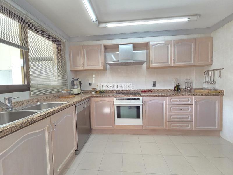 Foto b83440d2-8545-4f38-9ffd-44b6c2da764d. Pis amb calefacció aparcament a Germaníes - Juzgados Gandia