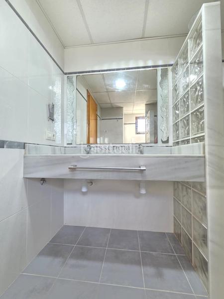 Foto 20c91bc7-16fb-4840-87cb-0701f930e81a. Casa adosada una casa que no debes dejar escapar en Beniarjó