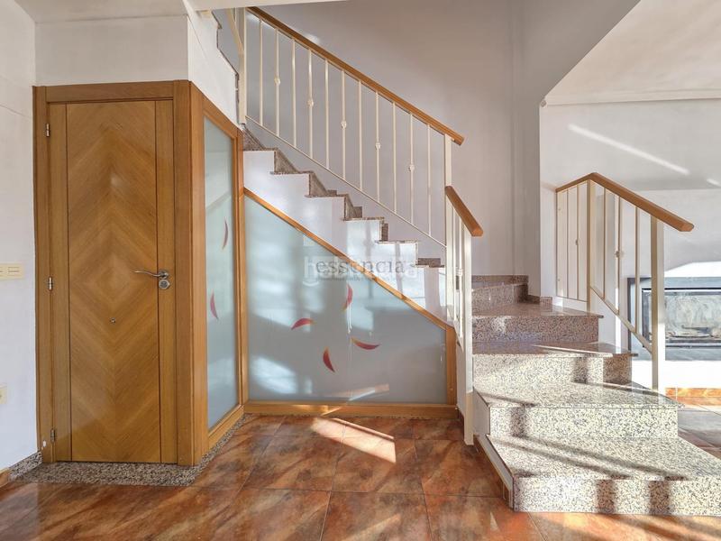 Foto 2230daff-427c-41f4-889b-33692ebf2586. Casa adosada una casa que no debes dejar escapar en Beniarjó