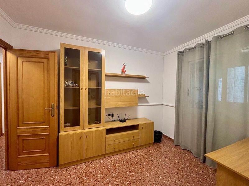 Foto b2d9be4b-e053-4e2c-83f4-b5e7b550e007. Pis a Corea Gandia