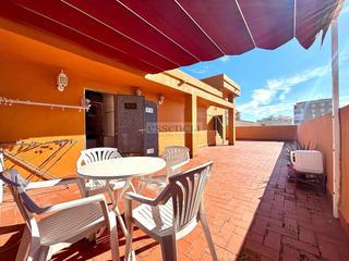 Appartement à Grau de Gandía-Marenys de Rafalcaid. Vivienda en playa de gandia zona puerto con garaje cerrado y tra