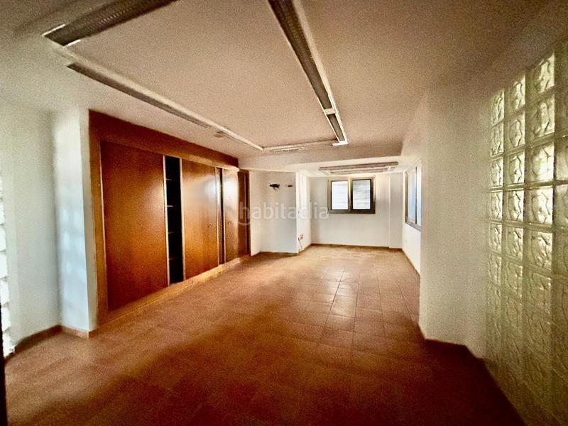 Foto c238d0f6-c8cb-4eac-ba86-e1b60bd07ac5. Locale commerciale in Playa de Gandía Gandia