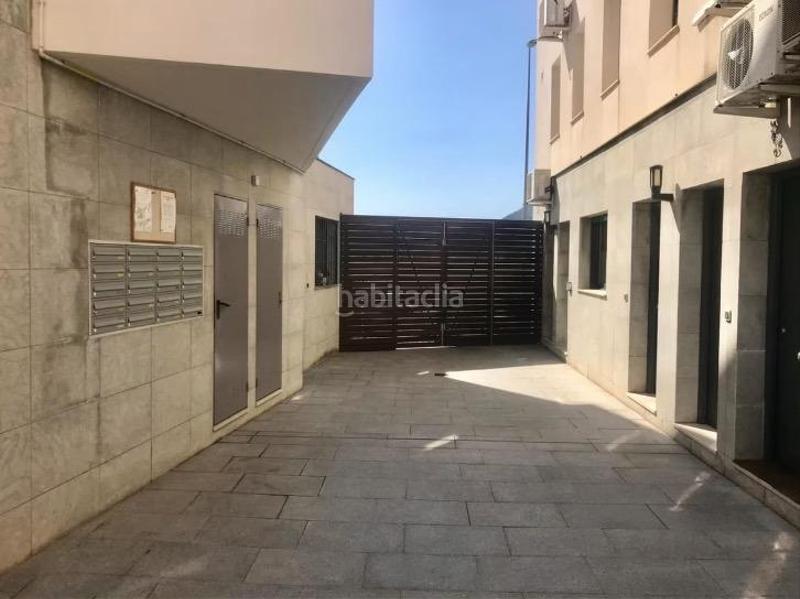 Foto 7df7d92e-d0c8-4d89-8d8d-4efcde8c5c4a. Piso  en venta en 25 de abril, en Beniarjó
