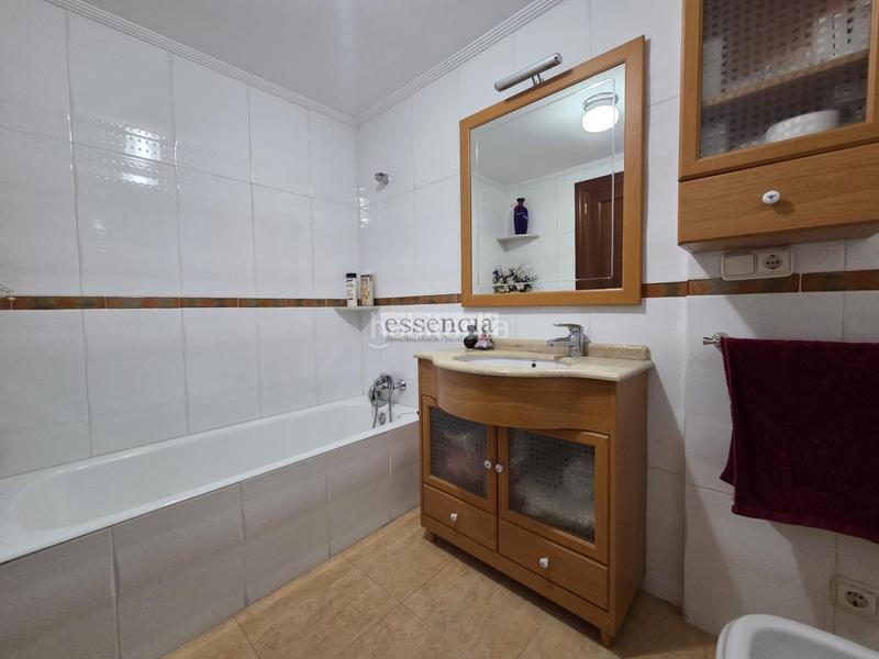 Foto 4f582010-40e4-410d-81ae-1a33583d4c98. Piso vive en el centro paseo germanías en Germaníes - Juzgados Gandia