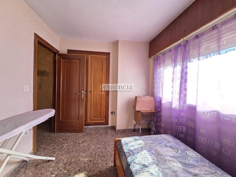 Foto 704ac9ee-2058-4b95-8da5-b3ada090a175. Piso vive en el centro paseo germanías en Germaníes - Juzgados Gandia