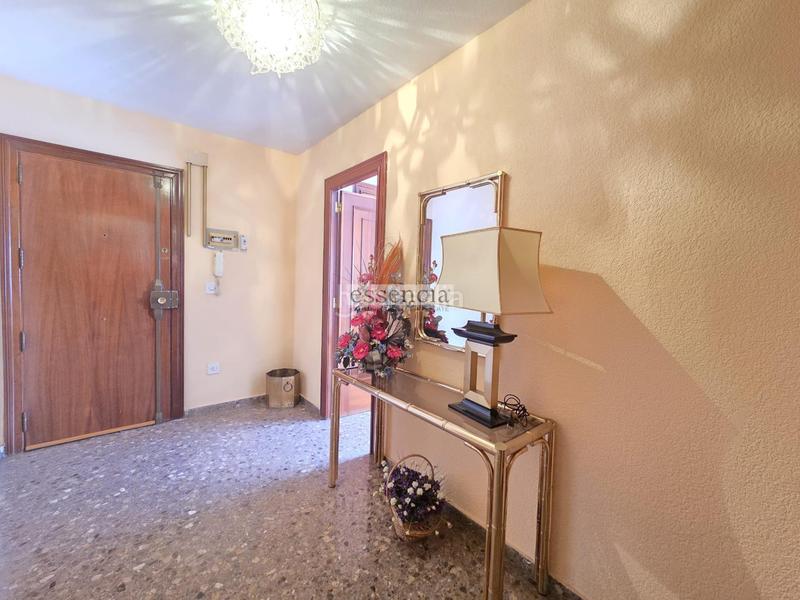 Foto b235a989-958b-4c72-9f98-3ee6b3edd92a. Appartement avec parking dans Germaníes - Juzgados Gandia