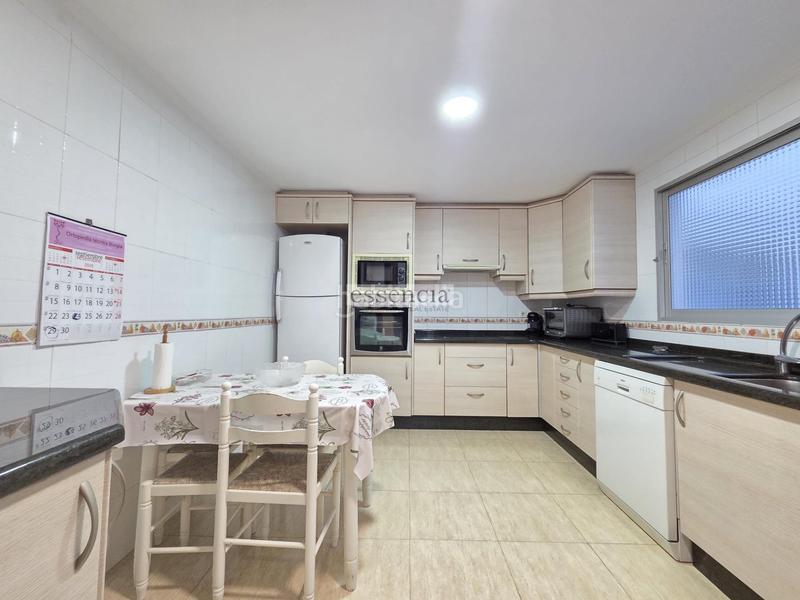 Foto c556e3c0-5b01-4fbd-a7e7-b9f5007a4f58. Piso vive en el centro paseo germanías en Germaníes - Juzgados Gandia