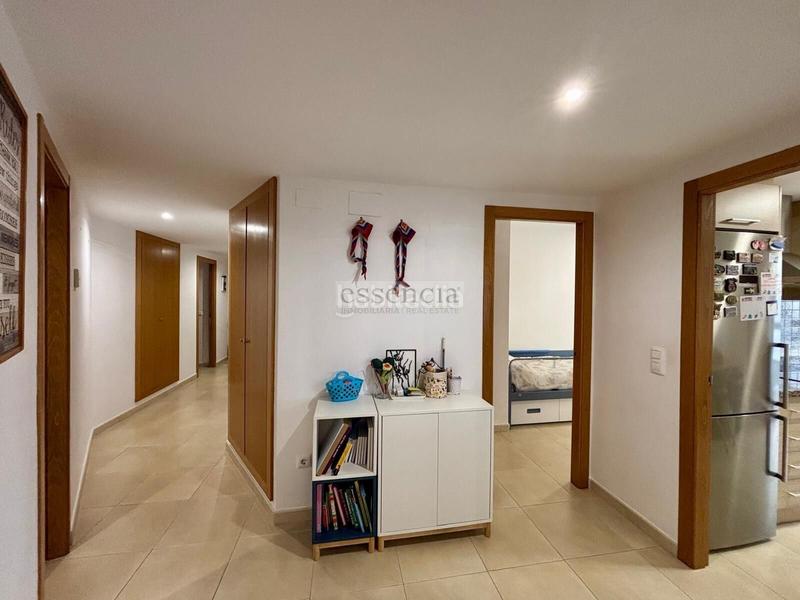 Foto 5299c126-0ea6-459a-8403-2a30cee9c738. Etagenwohnung mit parking in Corea Gandia