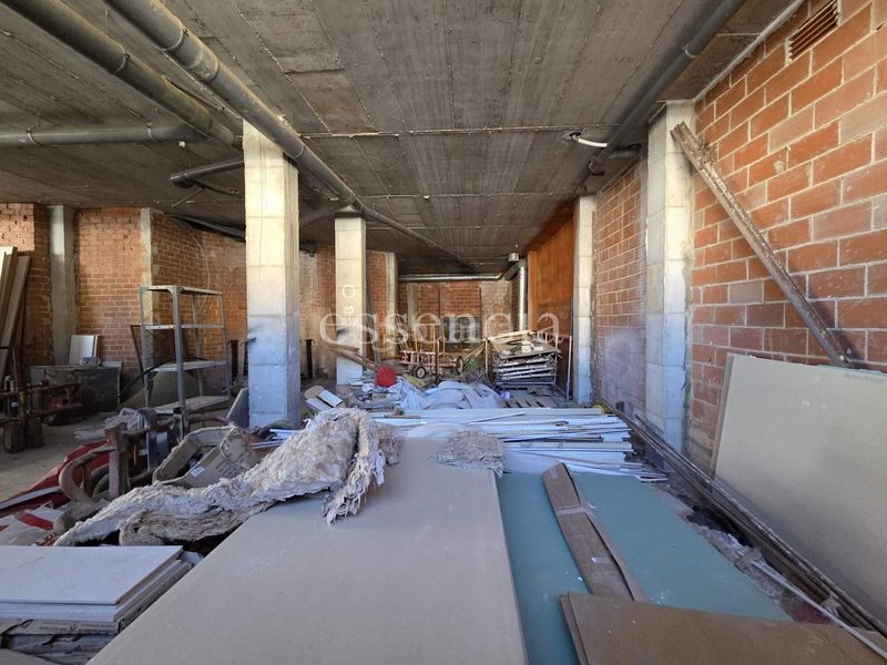 Foto 3725babf-8463-4309-a5a6-c34a3dcb0146. Local comercial a Miramar