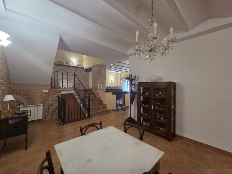 Foto 048d8ea0-713c-4f42-8f63-381bb2f1babd. Casa amb aparcament a Potríes