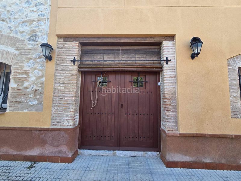 Foto 3c58c3bb-46d3-4c36-9d8d-f8187ce50c0a. Casa amb aparcament a Potríes