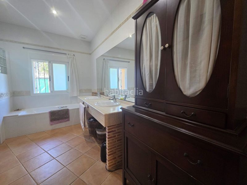 Foto 5750bb6a-5577-47be-808c-9cf2ec2a2f87. Casa amb aparcament a Potríes