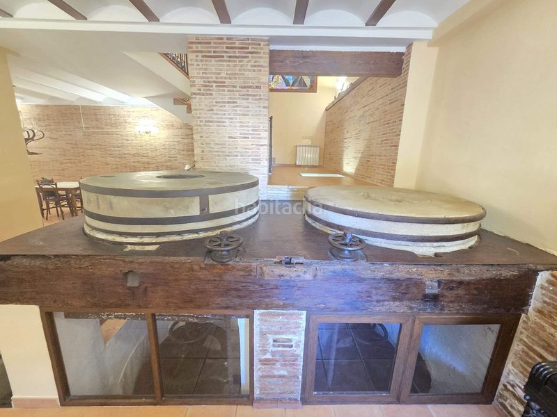 Foto aa2fc8ef-3aba-45c6-b5f3-d80812bd7e50. Casa amb aparcament a Potríes