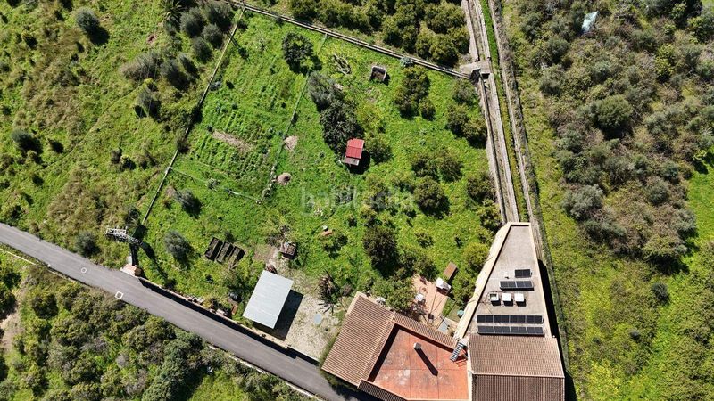 Foto c3a5923f-6cc3-489e-a61b-b7462bb98022. Casa amb aparcament a Potríes