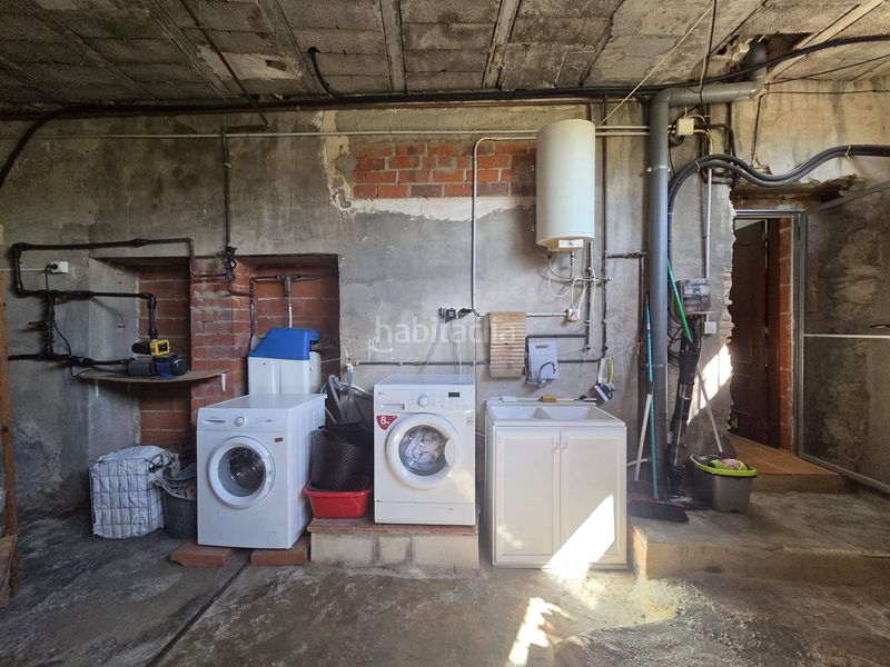 Foto cbc3ff71-bff1-41ab-92fc-1191e2c99623. Casa amb aparcament a Potríes