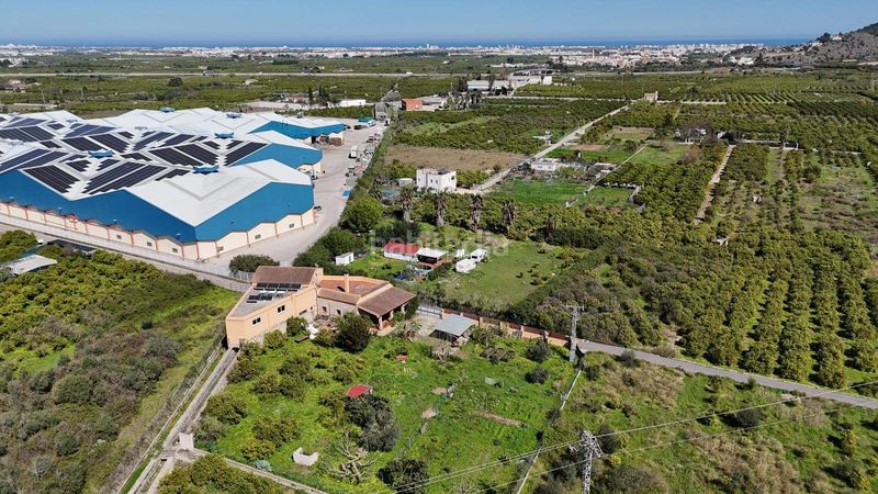 Foto d346788f-8869-4bf0-87b7-ae2e230a0221. Casa amb aparcament a Potríes