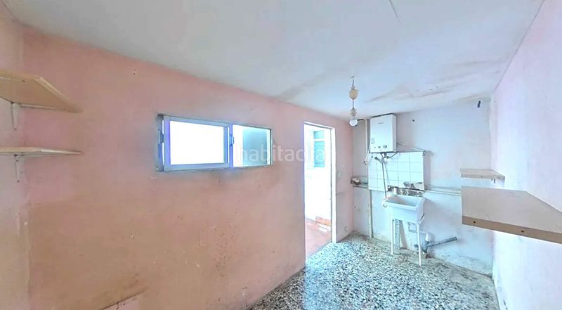 Foto e9b87ca8-c387-422a-8232-5ee2bd87034c. Pis a Almoines
