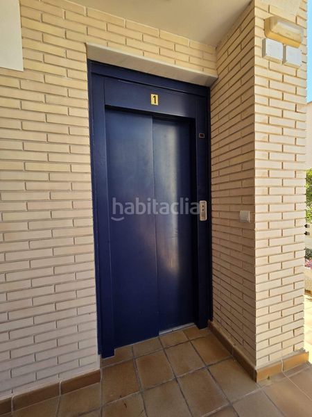 Foto 182e7d6e-2fc5-4ce2-97b4-9956c0cb7e79. Apartament amb aparcament piscina a Miramar
