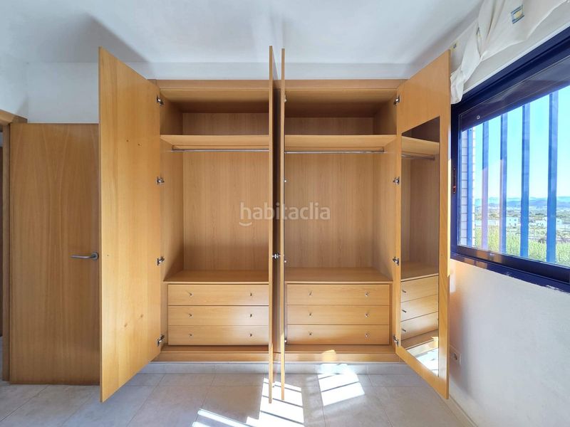 Foto 2f1f5fe5-9fe4-40b6-b1bb-a27be3112854. Apartament amb aparcament piscina a Miramar